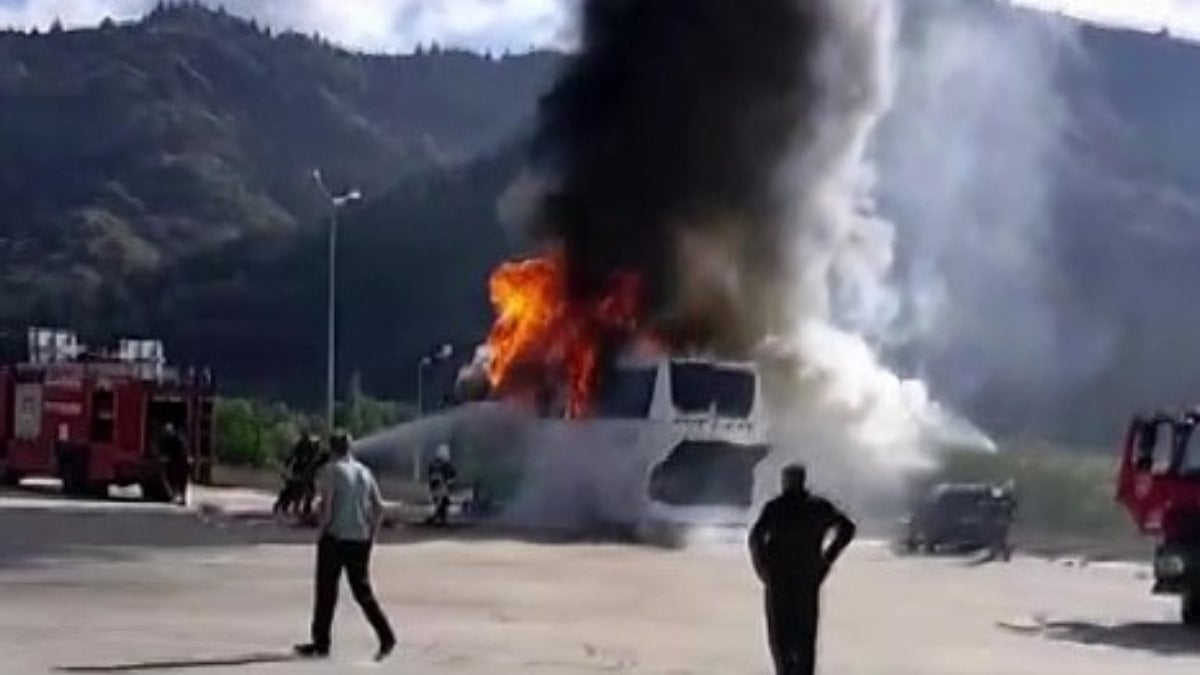 Amasya otogarında yolcu otobüsünde yangın