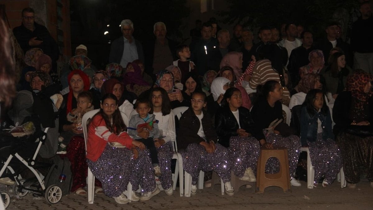 Çanakkale'de 82 yıllık bayram cümbüşü