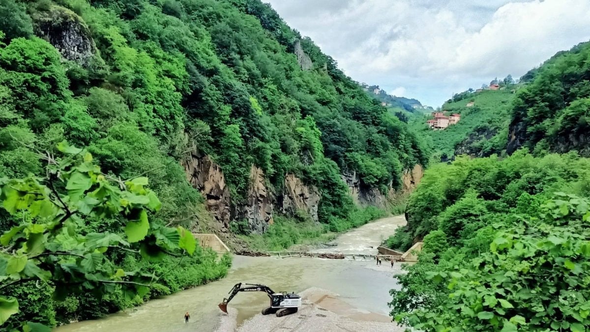 Giresun'da balık tutmak isterken akıntıya kapıldı