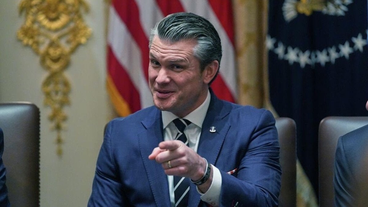 Hegseth: Gerekirse İran'ı tekrar vururuz