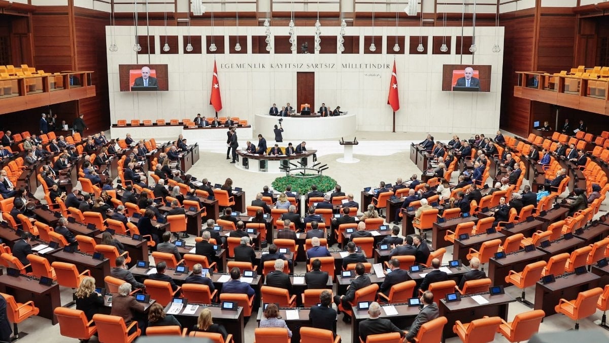 TBMM'de kabul edildi: Yurt dışındaki kazancını Türkiye'ye getirene 20 yıl vergi yok