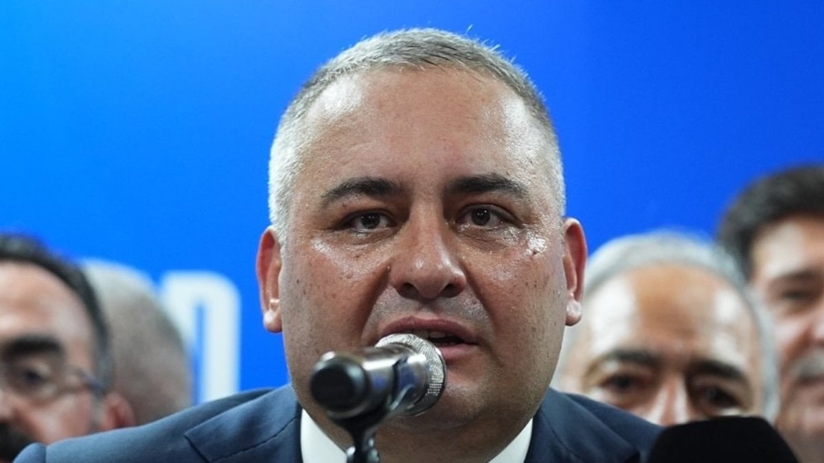 AK Parti'ye geçen Mesut Özarslan: Tek ideolojimiz halka hizmet belediyeciliği