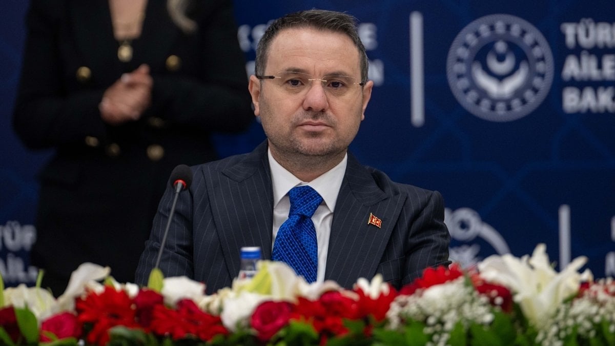 Akın Gürlek'ten bayana yönelik şiddetle gayrette kararlılık vurgusu