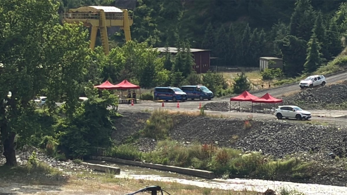 Bolu'da göçük altında kalan çalışanın cenazesine 6 gün sonra ulaşıldı