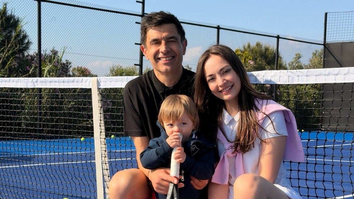 Cansel Elçin ve Tuğçe Bayat'tan yeni paylaşım! Oğulları Atlas’a yorum yağdı