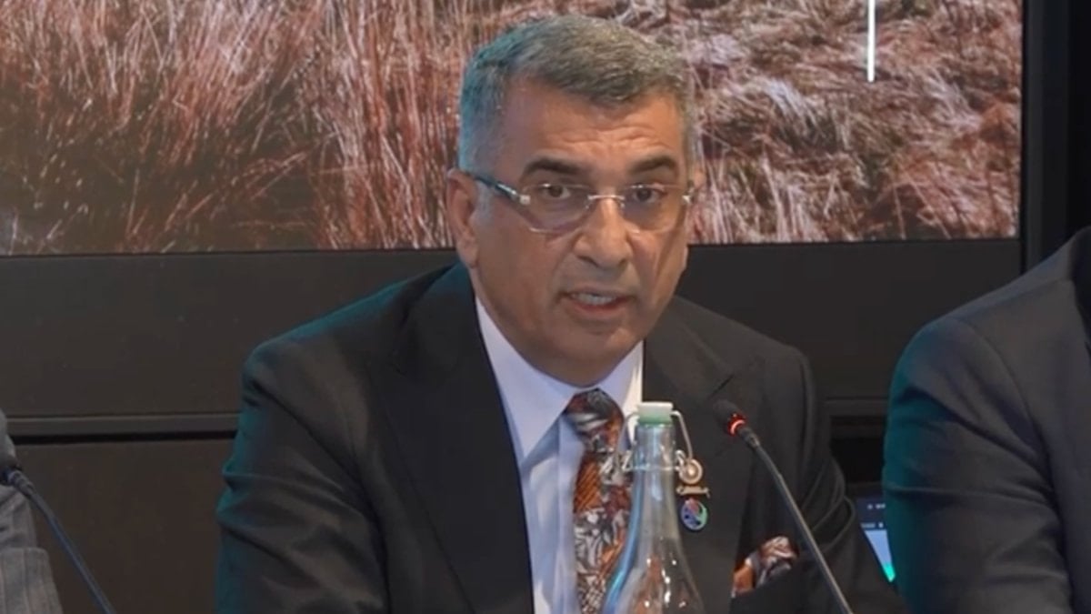 CHP'li vekilden sarsıntı bölgesi için övgü dolu kelamlar: Bu bir muvaffakiyet kıssasıdır