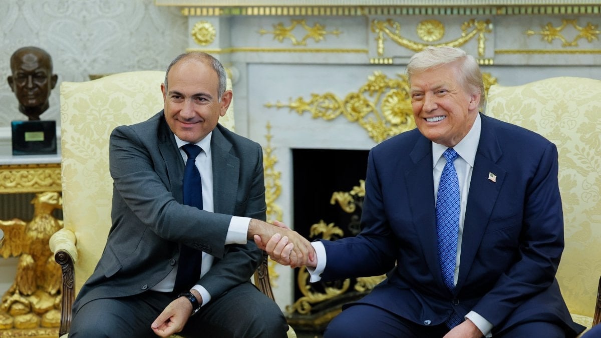 Donald Trump'tan Ermenistan Başbakanı Paşinyan'a tebrik
