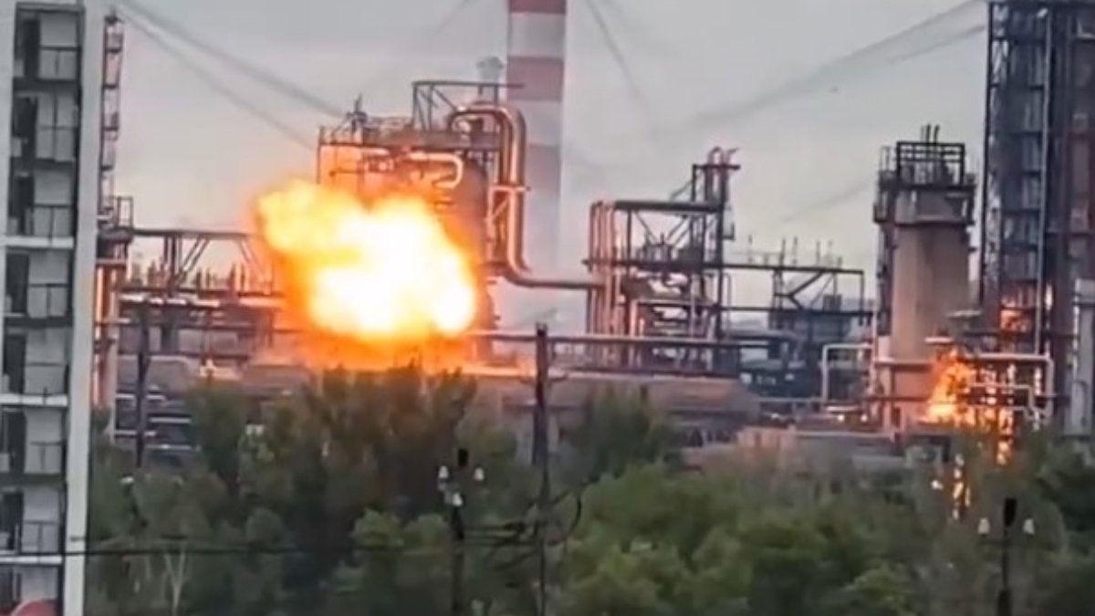 Rusya'da petrol rafinerisine İHA saldırısı