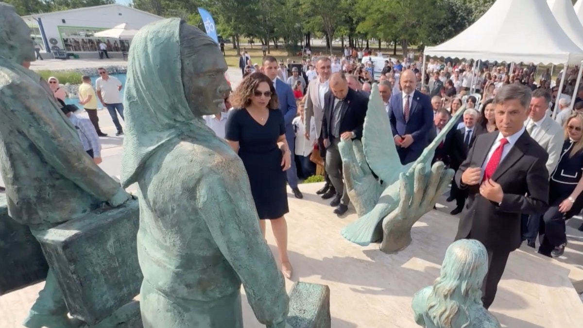 Tekirdağ'da Bulgaristan'dan göçe zorlanan soydaşlar anısına 'Göç Anıtı' yaptırıldı