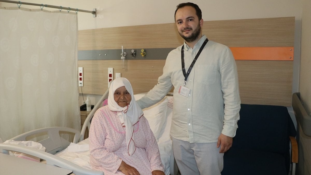 Yalova'da safra kesesinden 3 binin üzerinde taş çıkarıldı