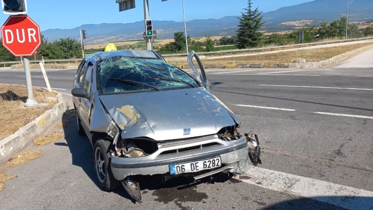 Bolu'da araba takla attı: 5 yaralı