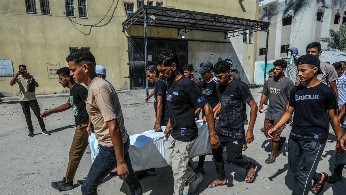 İsrail'in Gazze'ye yönelik taarruzları sürüyor