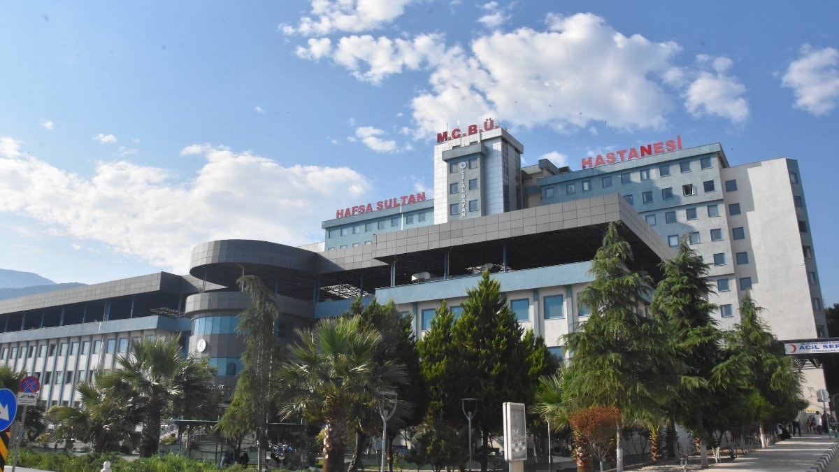 Manisa'da gebe genç kız 70 adet hap ve 2 bardak çamaşır suyuyla intihara kalkıştı