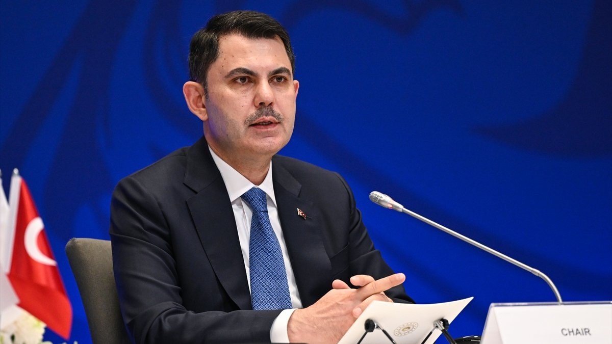 Murat Kurum: 12 bin 800 yavru flamingo Tuz Gölü’nde hayat buldu