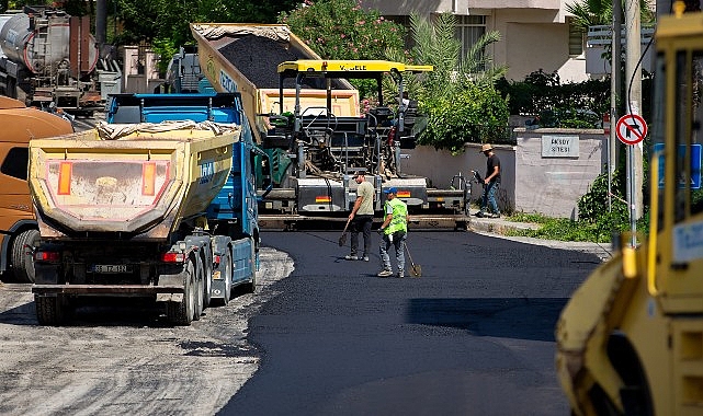 Narlıdere'de Yenilenmeyi Bekleyen Yollar Konfora Kavuşuyor