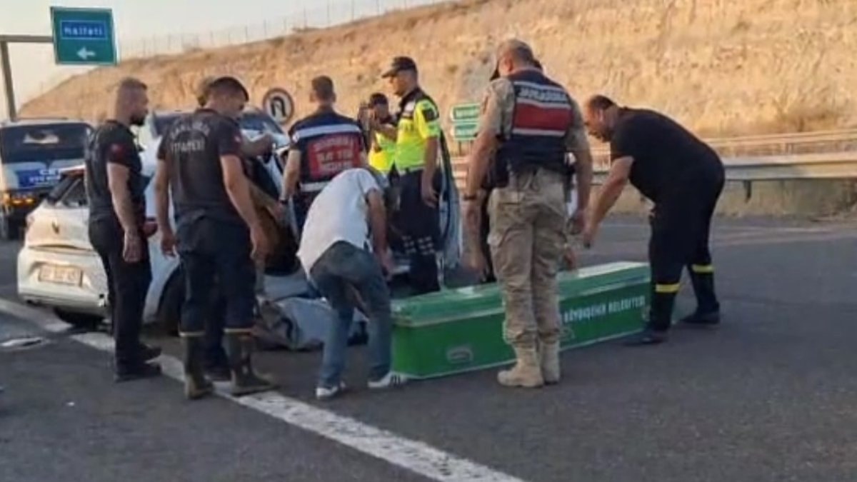 Şanlıurfa'da günübirlik seyahat sonrası dönüş yolunda kaza: 3 meyyit