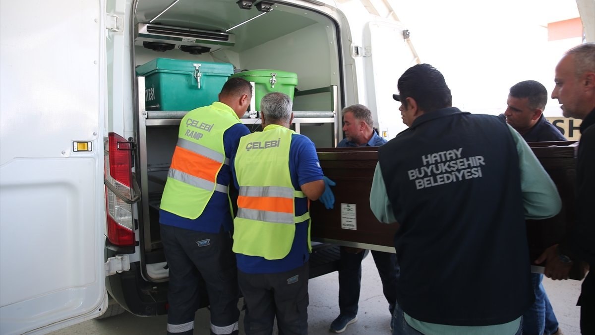 Suudi Arabistan'daki yangında ömrünü yitiren 4 Türk'ün cenazeleri Hatay'a getirildi