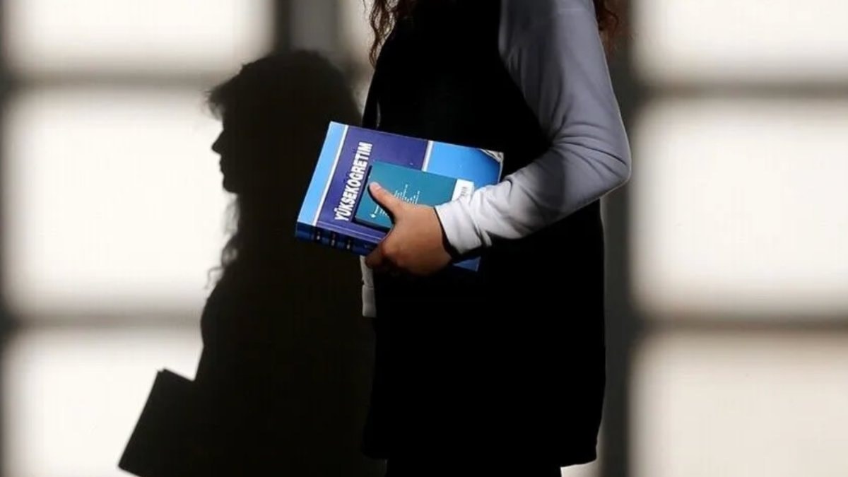 2026-2027 üniversite öğrenci katkı hisseleri ve tahsil fiyatları Resmi Gazete'de