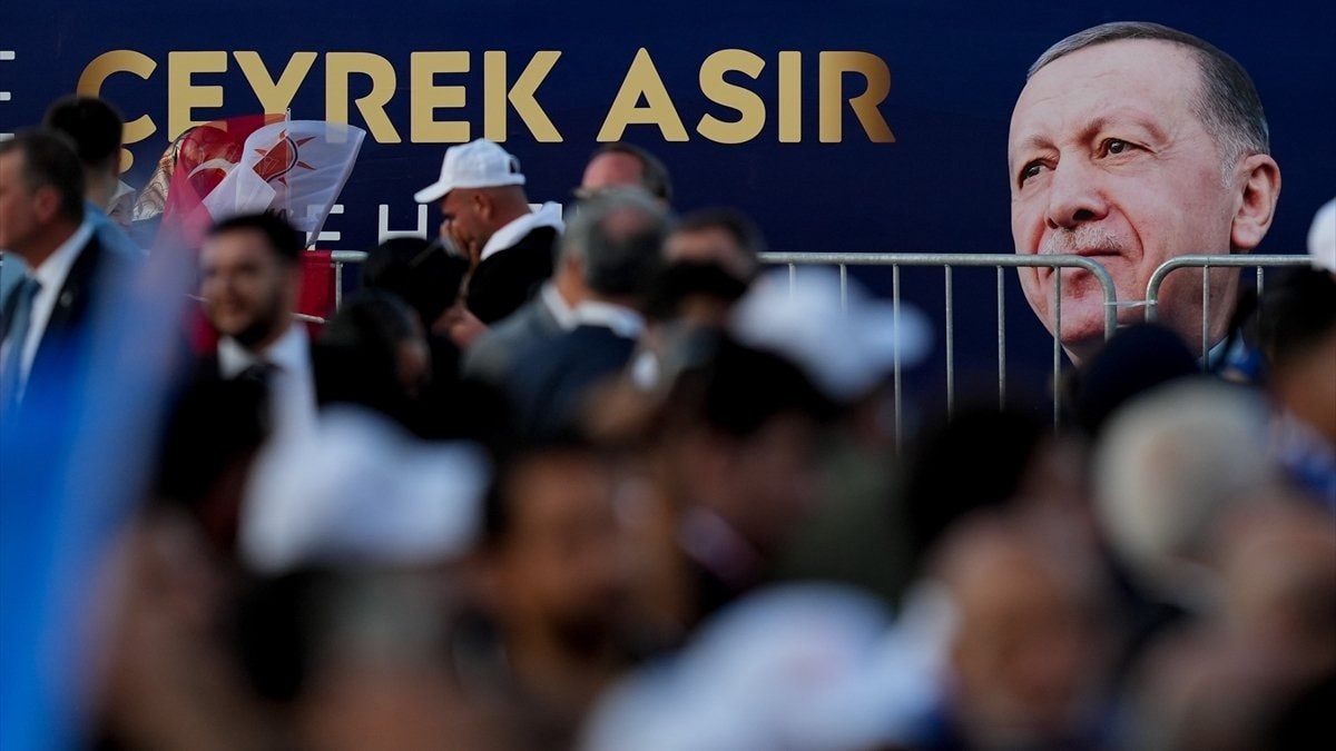 AK Parti 25'inci yıl vizyon dokümanını yayımladı: Maksat büyük ve güçlü Türkiye