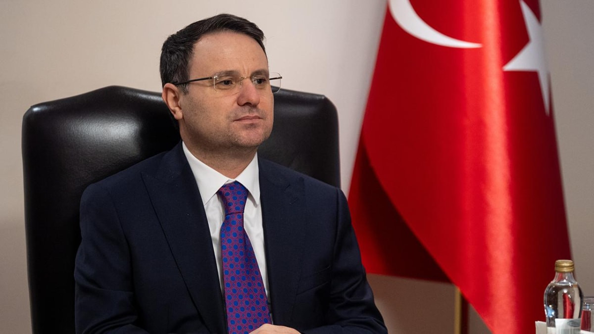 Akın Gürlek'ten İBB davası açıklaması: İmamoğlu artık canlı yayın ister mi bilmiyorum