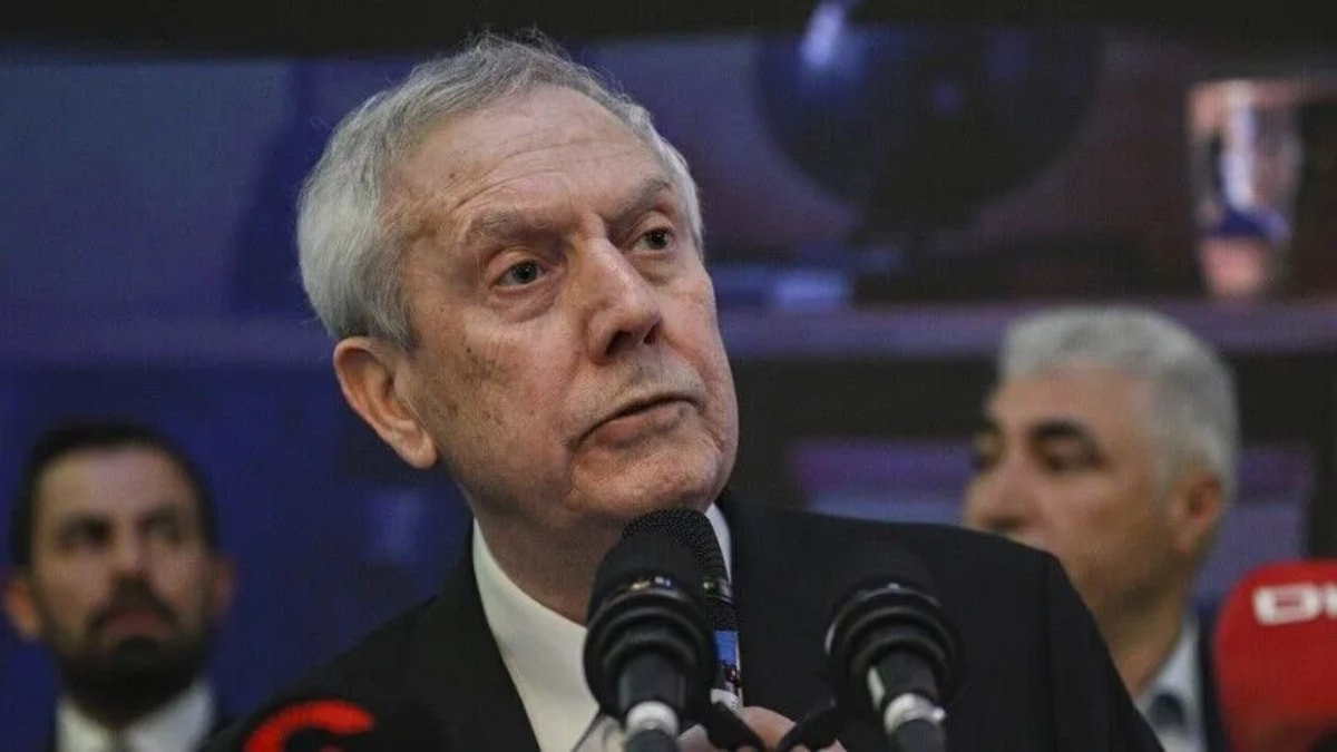 Aziz Yıldırım'dan Lyon taraftarına: Bak gelir ananızı...