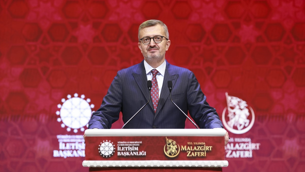 Burhanettin Duran: Türkiye'nin yürüyüşüne mahzur olamayacaklar