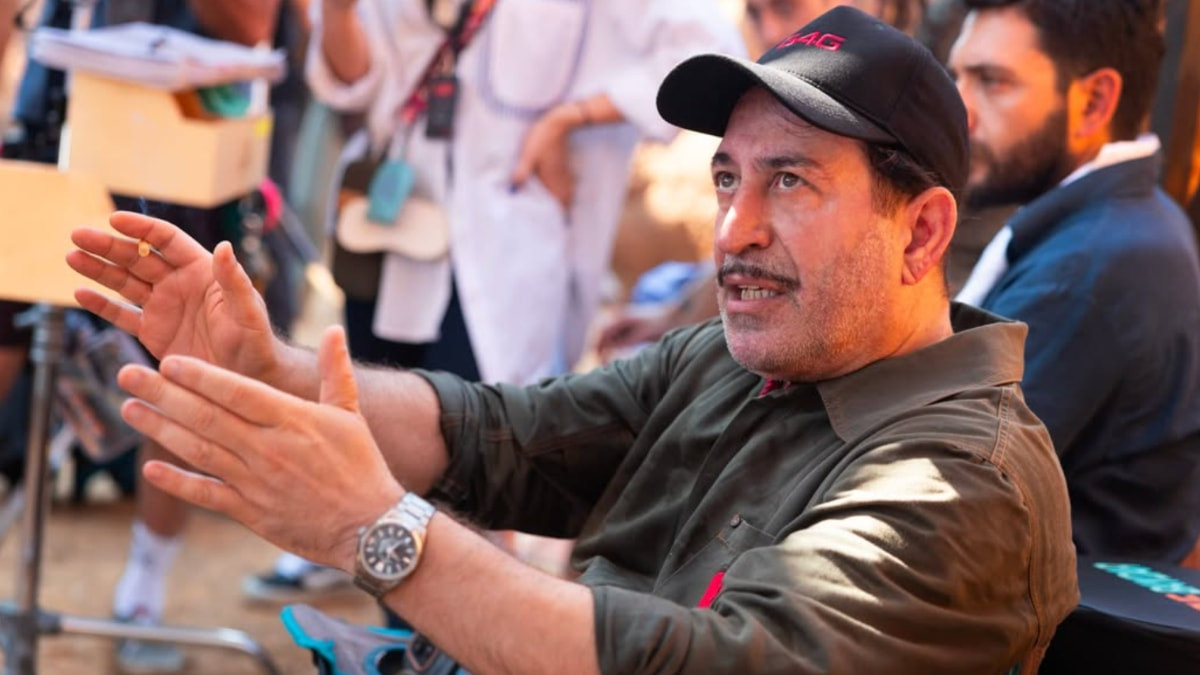 Cem Yılmaz'ın sıhhat durumuna ait açıklama: Espri yapıyor