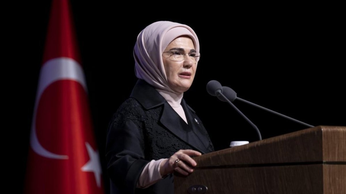 DAVOS'tan Emine Erdoğan'a davet: Önderler tepesinde açılış konuşması yapacak