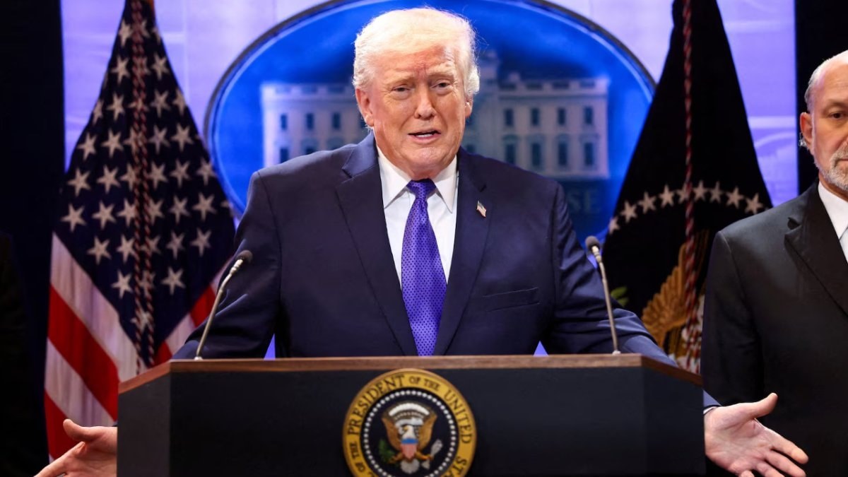 Donald Trump'tan İran'a Hürmüz Boğazı bildirisi