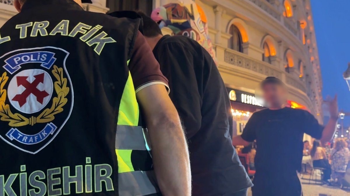 Eskişehir'de skuter şoförüne 51 bin lira ceza: İşimi elimden aldın, sana çok dua edeceğim