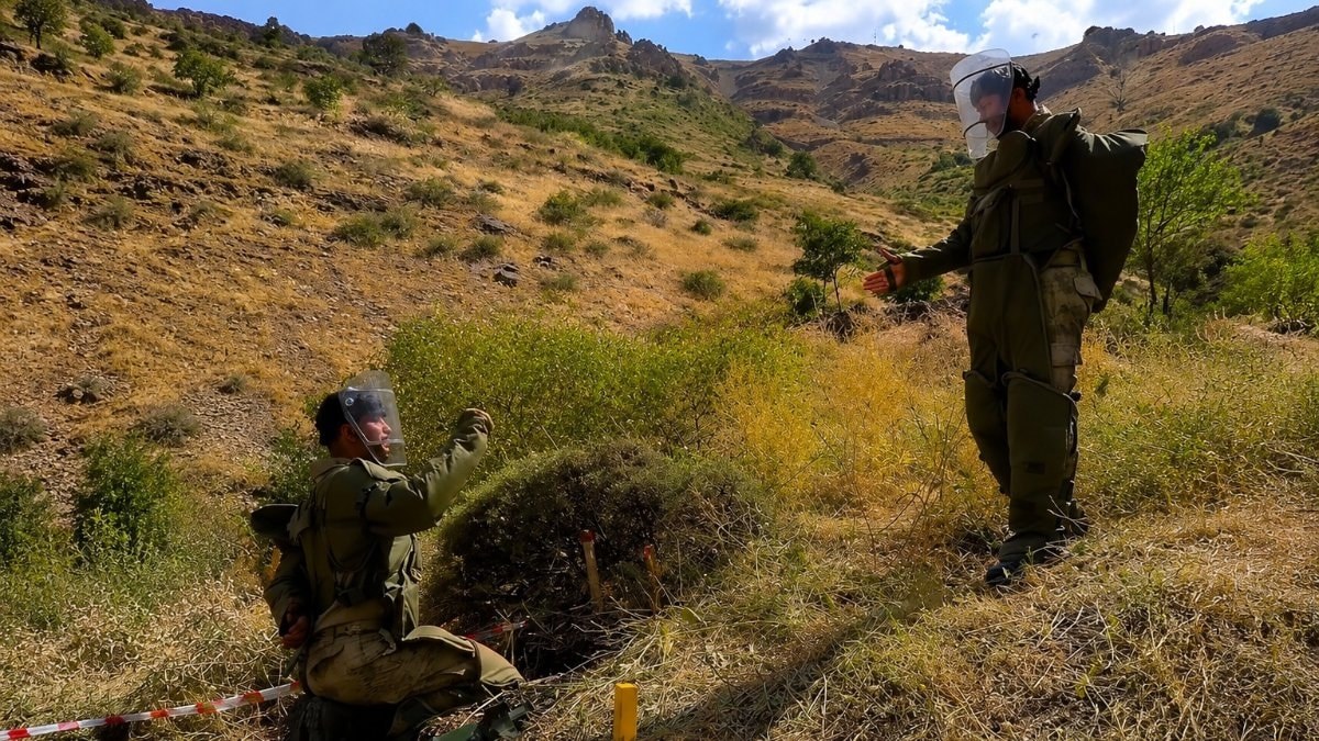 Hakkari’deki mayın paklık çalışmaları