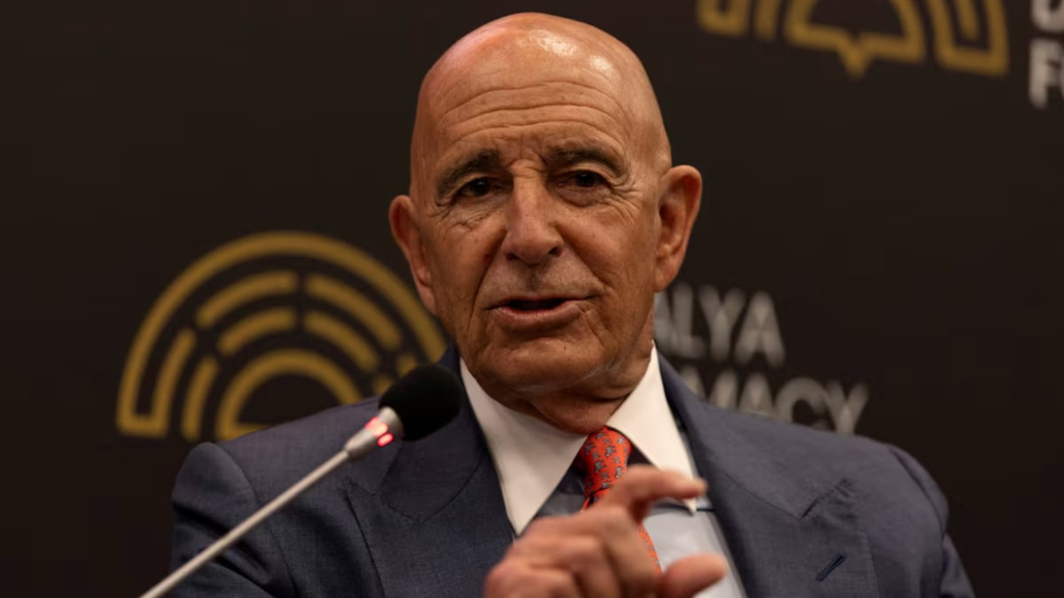 İsrail, ABD'li elçi Tom Barrack'a istihbarat transferini durdurdu
