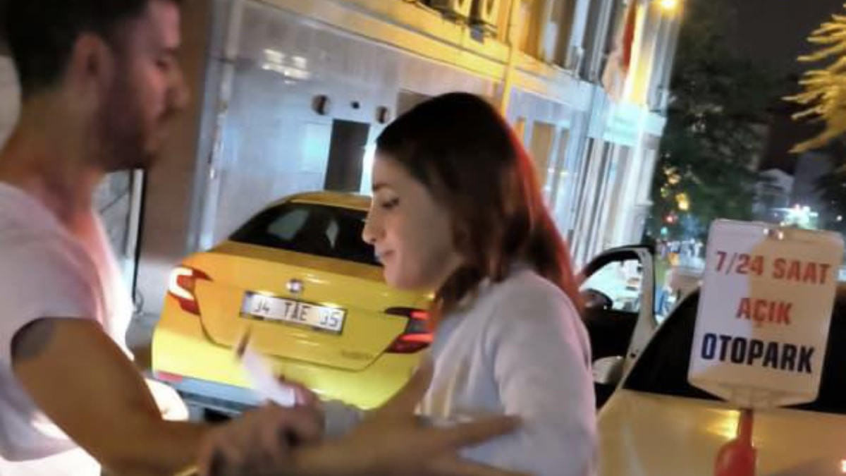 İstanbul'da turiste gasp ve bıçaklı atak: Taksi sürücüsü gözaltında