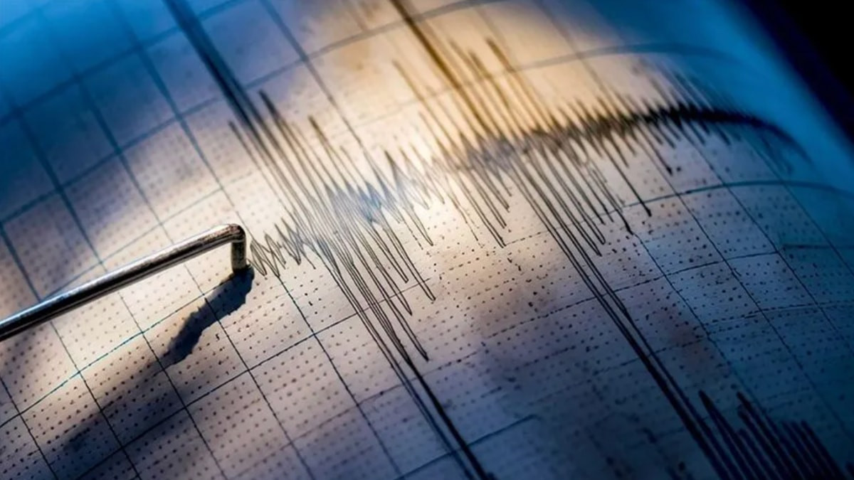 Japonya'da 6.0 büyüklüğünde sarsıntı meydana geldi