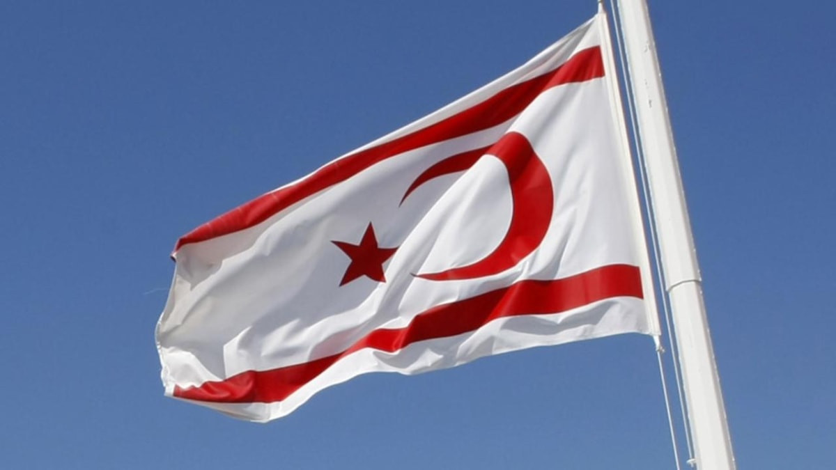 Kuzey Kıbrıs Türk Cumhuriyeti'nde 3 günlük yas duyuru edildi