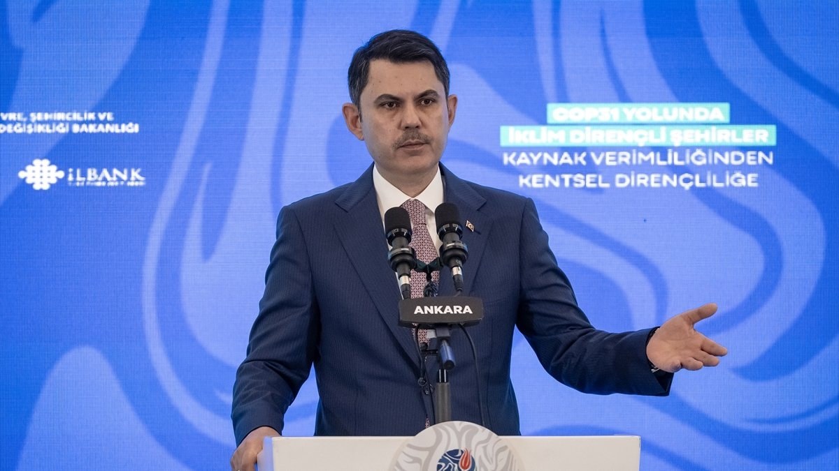 Murat Kurum'dan AK Parti'nin kuruluşunun 25. yıl dönümüne ait paylaşım