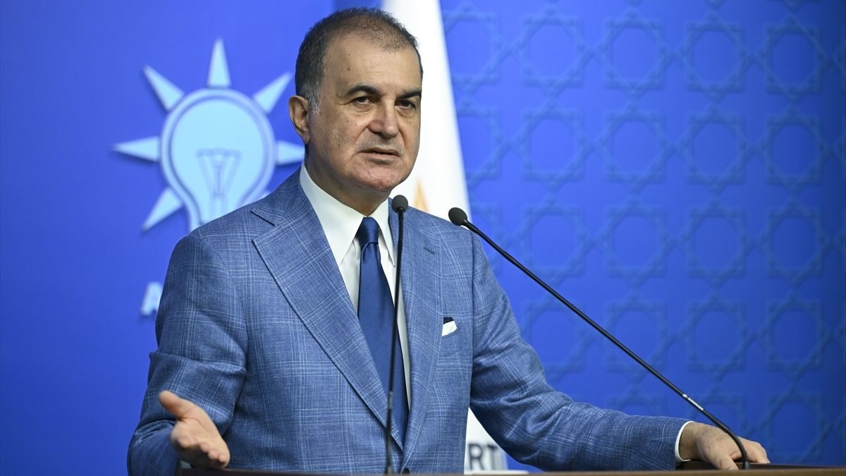 Ömer Çelik'ten '10 Ağustos' iletisi: Türkiye’deki pek çok tartışmayı sona erdirdi