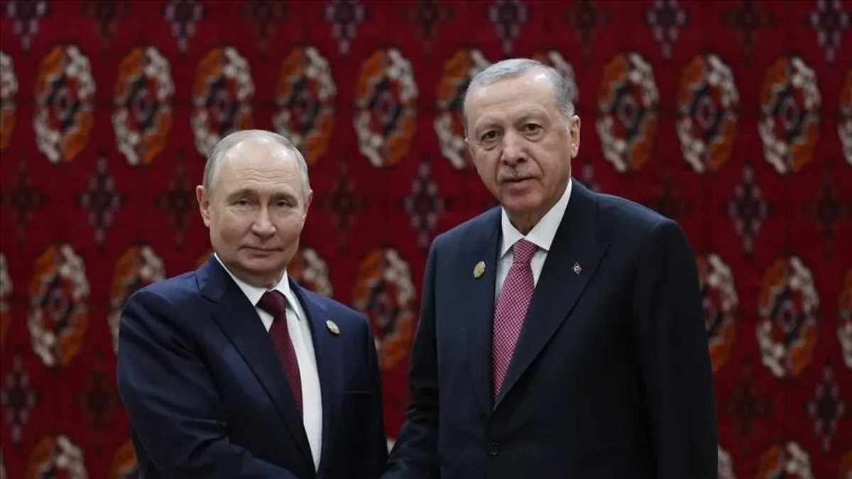 Rusya: Türkiye'nin barış teşebbüslerini dikkatle kıymetlendiriyoruz