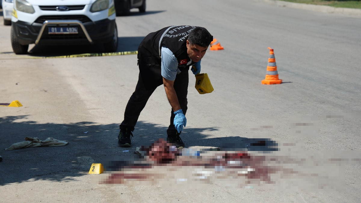 Adana'da boşanma davasından çıkıp hengame ettiler: 1 kişi hayatını kaybetti