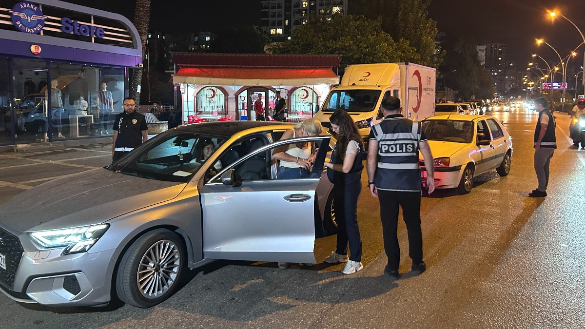 Adana'da drone takviyeli trafik kontrolü: 1 milyon lira ceza kesildi