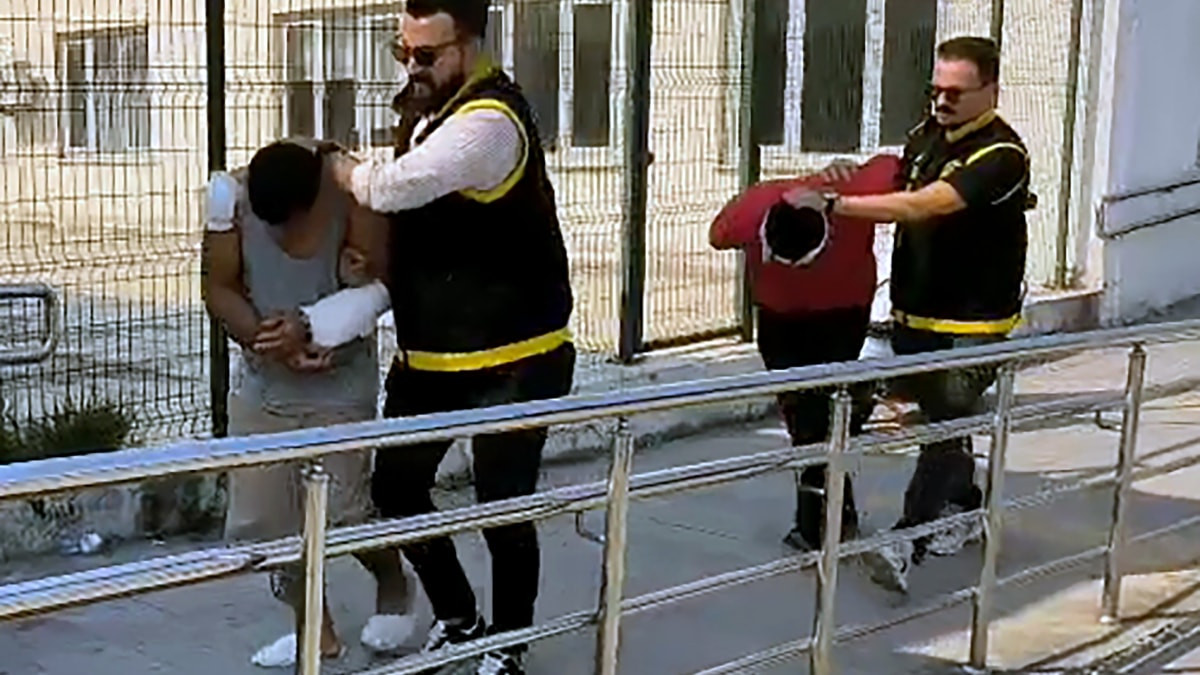 Adana'da duruşma sonrası hengamede kan döküldü
