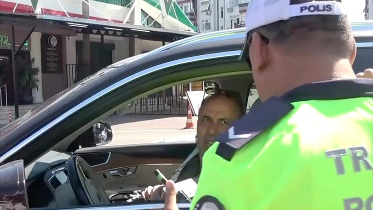 Adana'da yayaya yol vermeyen şoförün savunması: Bekliyorlar zati
