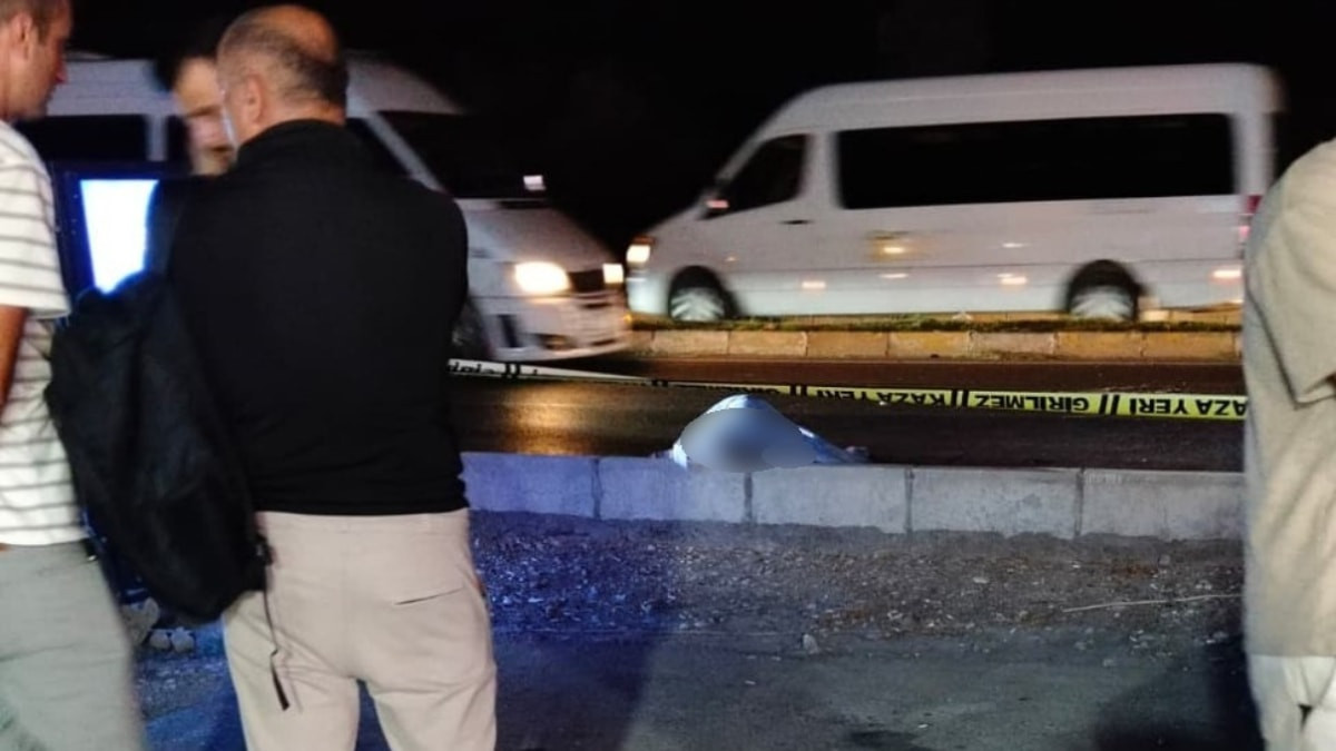 Antalya'da motosiklet kazası: 21 yaşındaki genç hayatını kaybetti