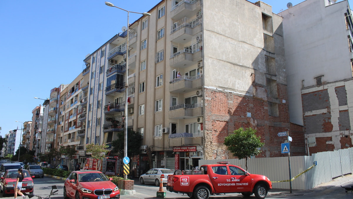 Aydın'da doğalgaz kaçağı sebebiyle 6 katlı bina tahliye edildi
