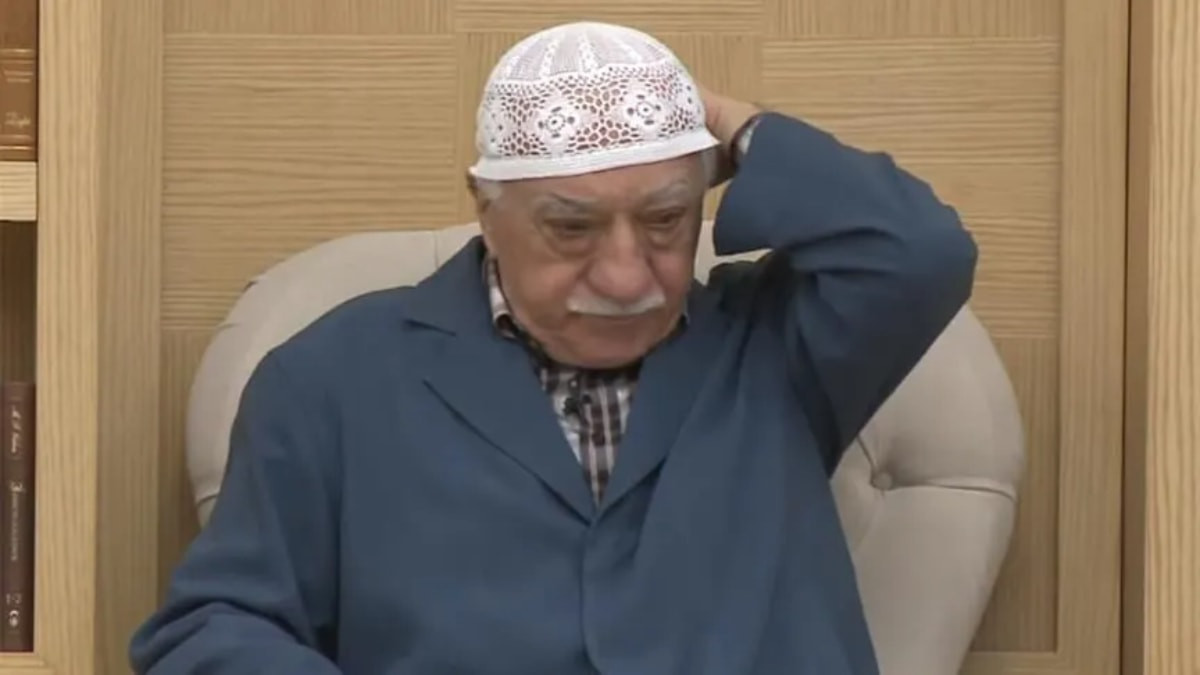 FETÖ'cüler birbirine düştü: Örgüt başkanının vefatının akabinde geçersiz vasiyet arbedesi çıktı