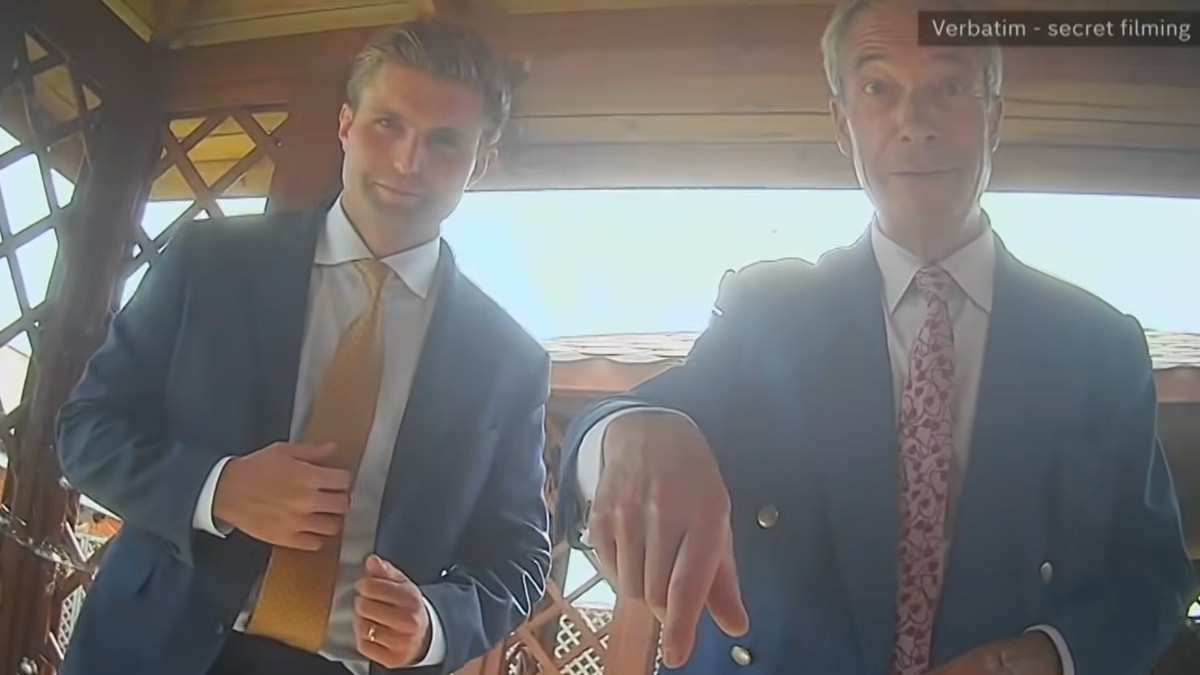 İngiltere siyasetini sarsan skandal: Farage, düzmece ABD'li bağışçıdan para aldı