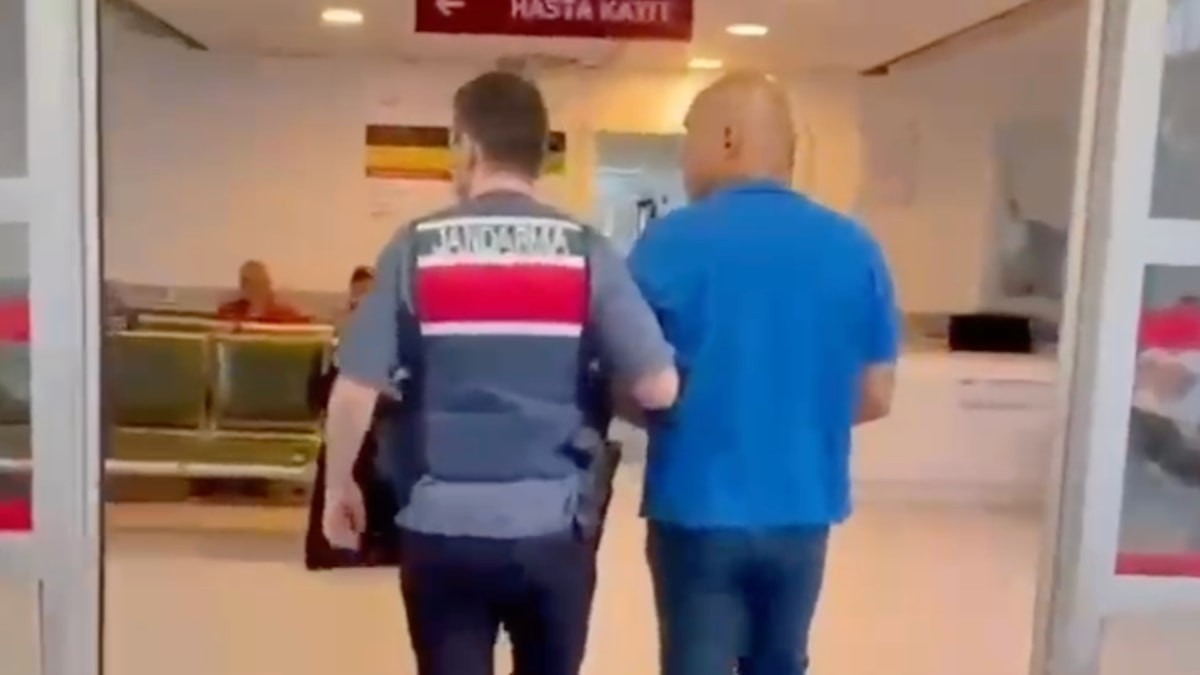 İstanbul merkezli yasa dışı bahis ve kara para aklama cürümlerine operasyon: 24 gözaltı