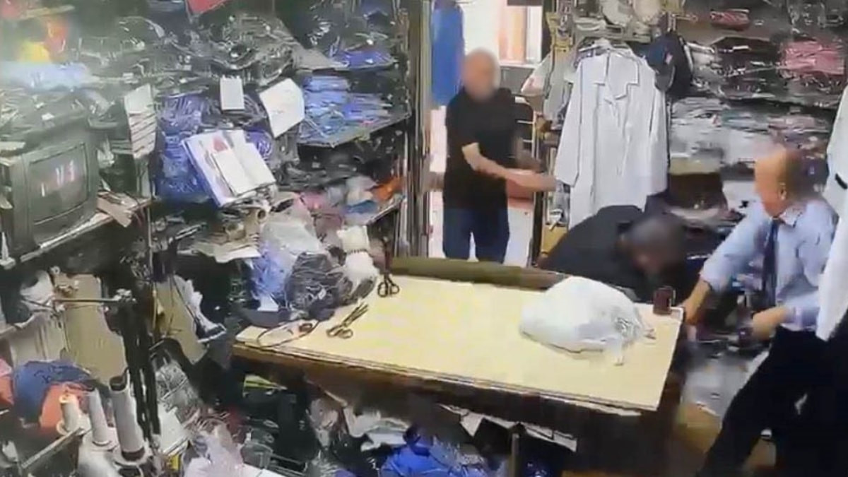 Kocaeli'de bir tekstilci dükkan hengamesinde komşunu darbetti