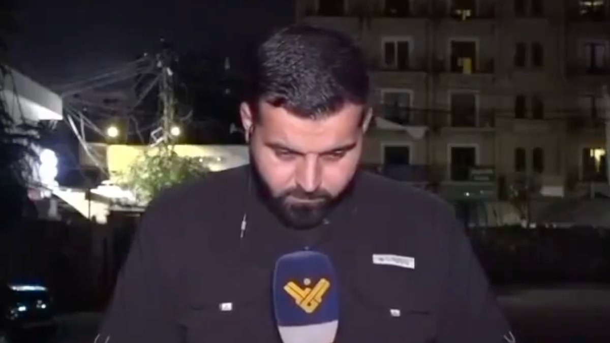 Lübnanlı muhabir canlı yayında İsrail hava saldırısına yakalandı