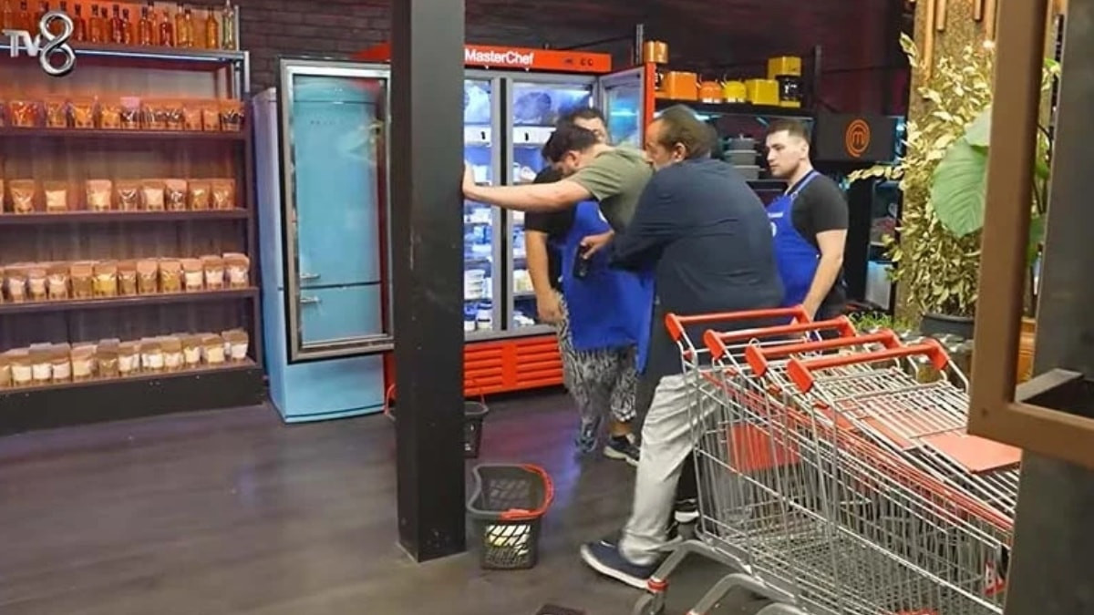 MasterChef’te yürekler ağza geldi! Mehmet Şef Heimlich hareketi yaptı